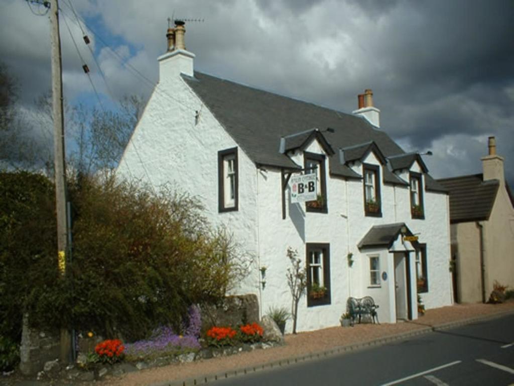 Roslin Cottage 卡伦德 外观 照片